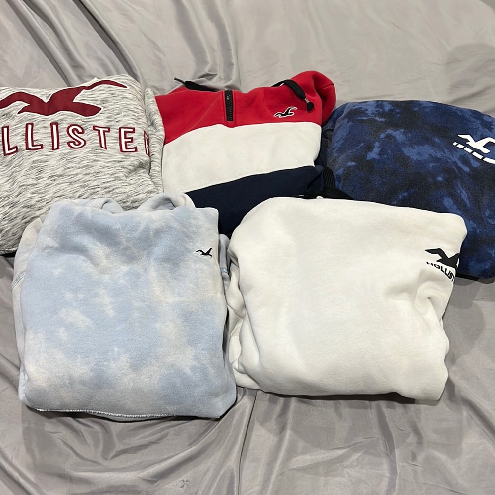 Bundle of 5 Hollister hoodies